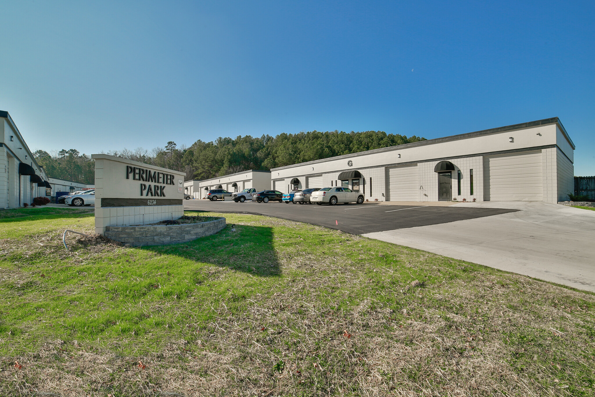 6234 Perimeter Drive
